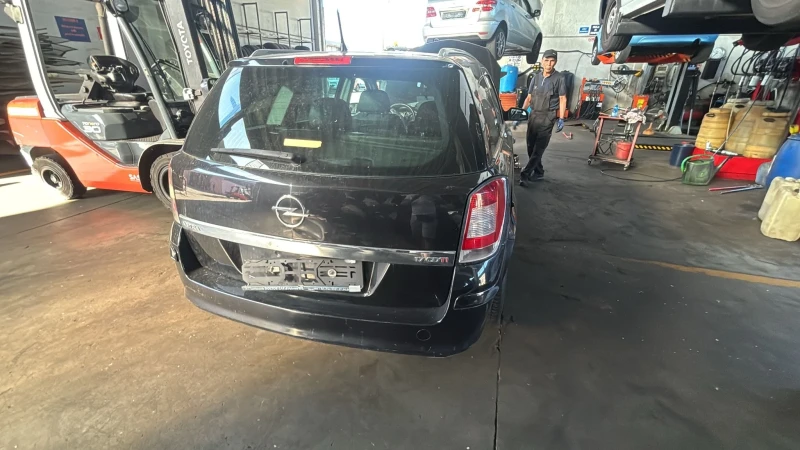 Opel Astra 1.7 , снимка 3 - Автомобили и джипове - 52529231