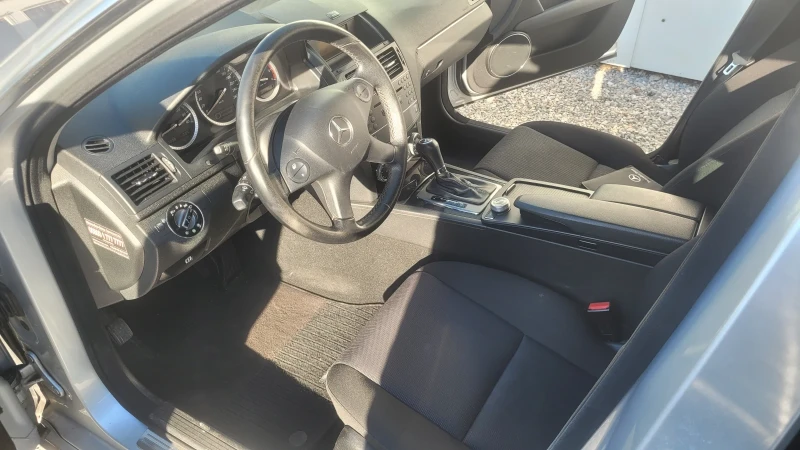 Mercedes-Benz C 220 С220 автомат 646 , снимка 12 - Автомобили и джипове - 53119087