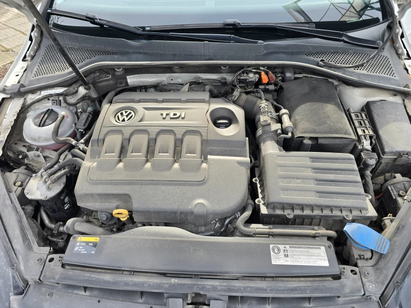 VW Golf 1.6TDi-Navi= Podgrev, снимка 9 - Автомобили и джипове - 53258830