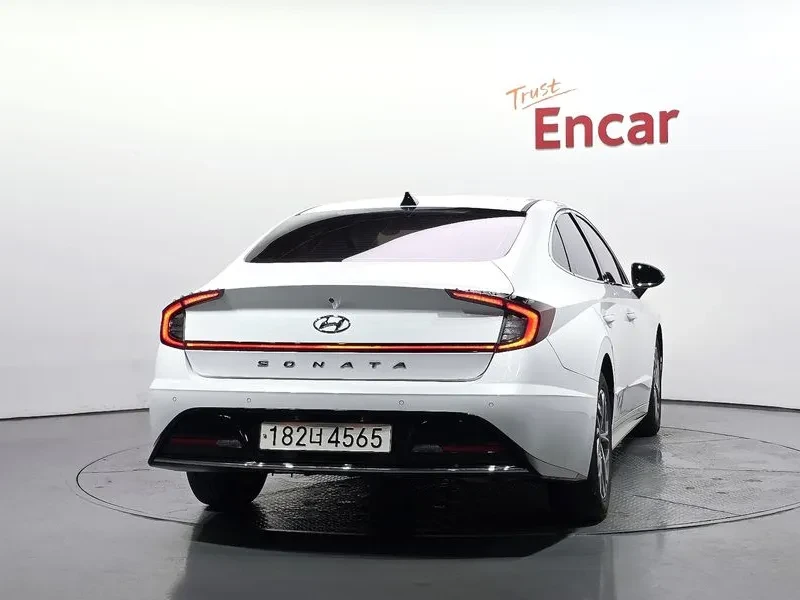 Hyundai Sonata 2.0 - САМО 30% АВАНС, снимка 4 - Автомобили и джипове - 55998366