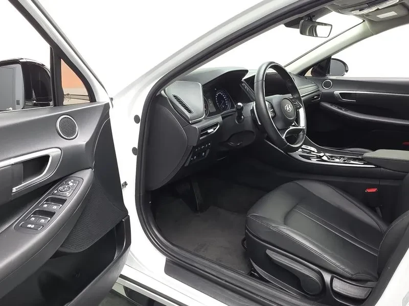 Hyundai Sonata 2.0 - САМО 30% АВАНС, снимка 10 - Автомобили и джипове - 55998366