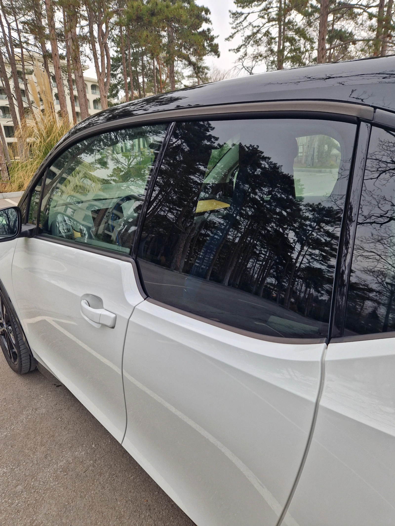 BMW i3 120Ah///KEYLESS ENTRY/BMW PREMIUM SELECTION/ | Mobile.bg   12