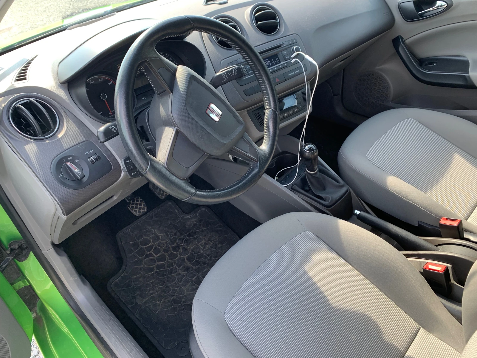 Seat Ibiza 1.2i ПАНОРАМА - изображение 8