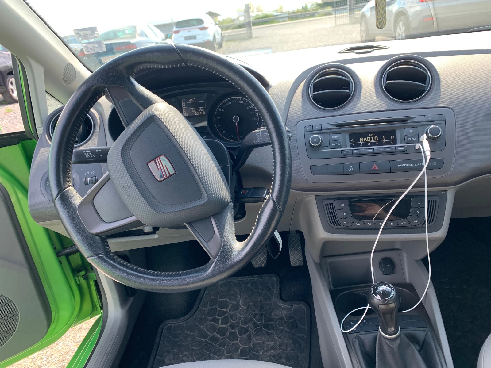 Seat Ibiza 1.2i ПАНОРАМА - изображение 9