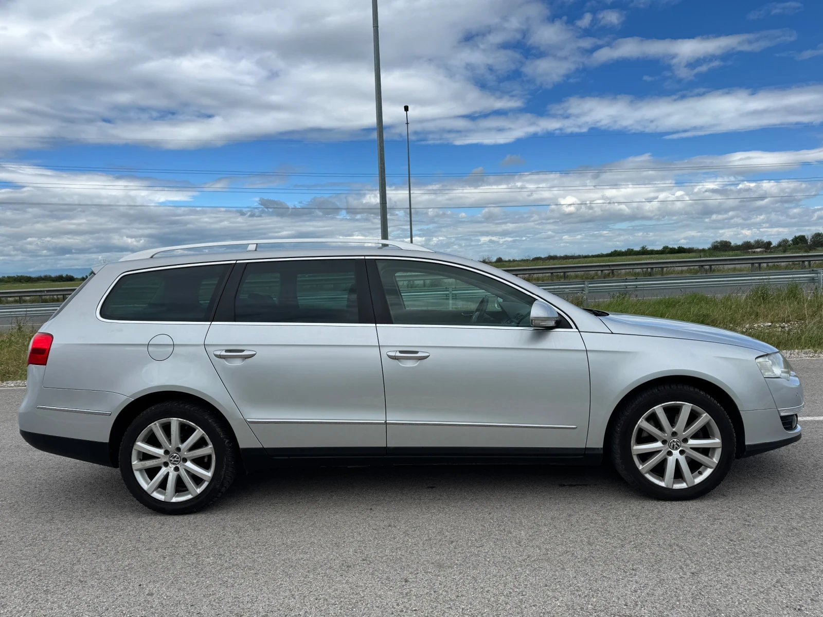 VW Passat 2.0 TDI 170к.с HIGHLINE / DSG / NAVI / PODGREV - изображение 5