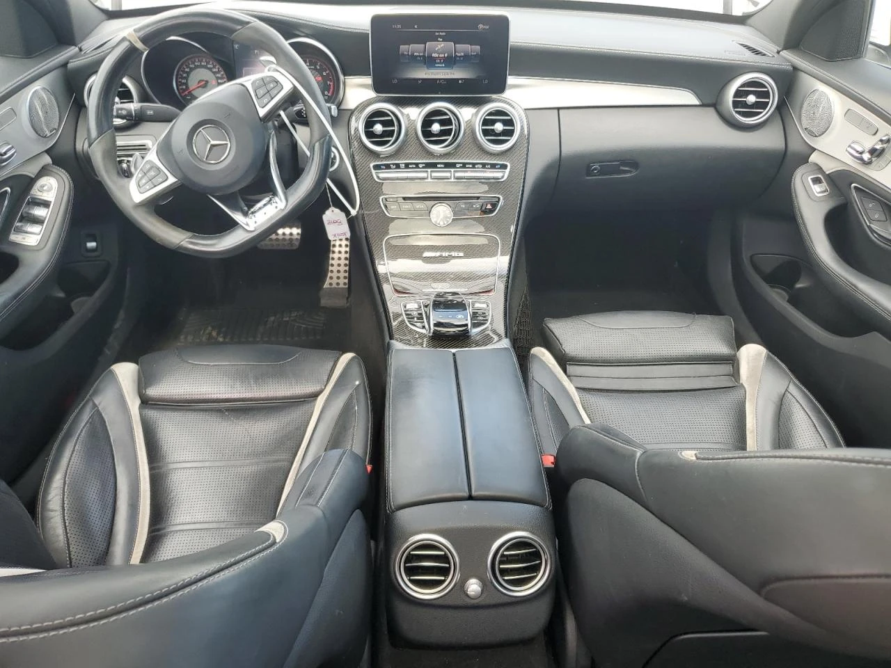 Mercedes-Benz C 63 AMG S * КЛИП НА ДВИГАТЕЛ* * ЛИЗИНГ*  - изображение 9