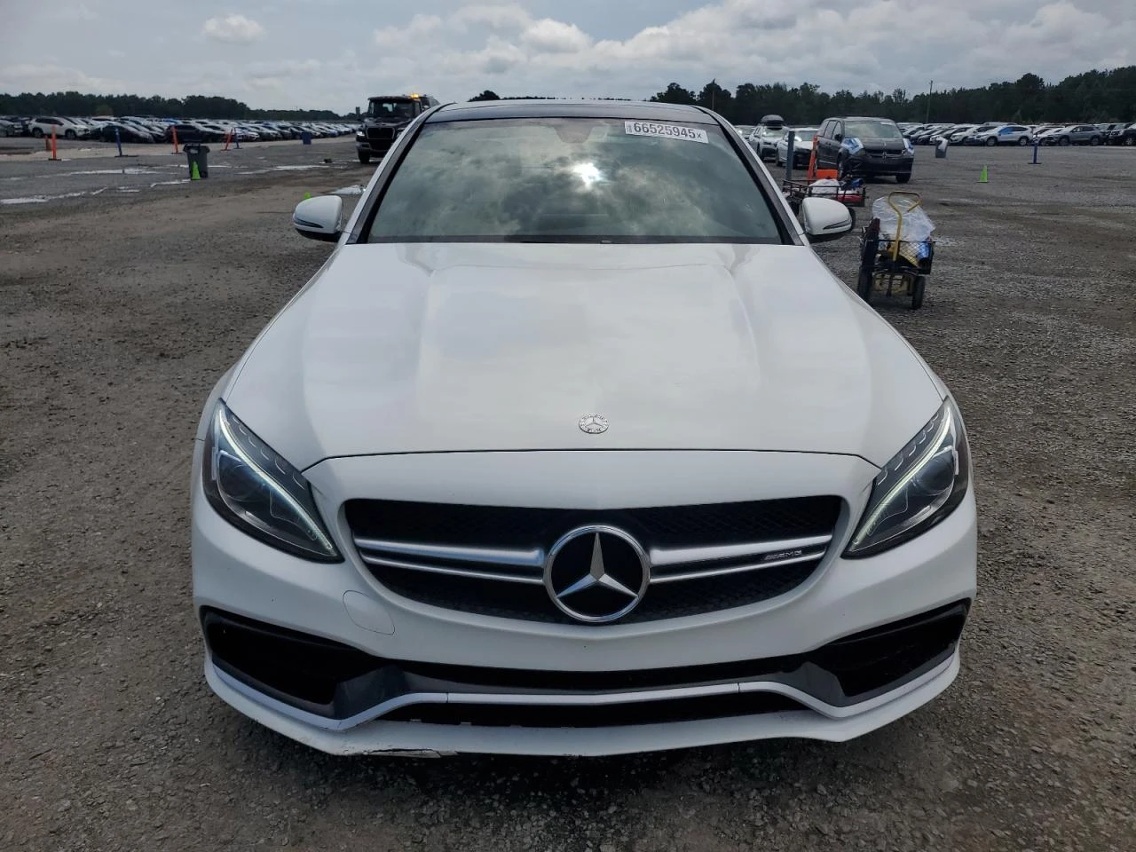 Mercedes-Benz C 63 AMG S * КЛИП НА ДВИГАТЕЛ* * ЛИЗИНГ*  - изображение 5