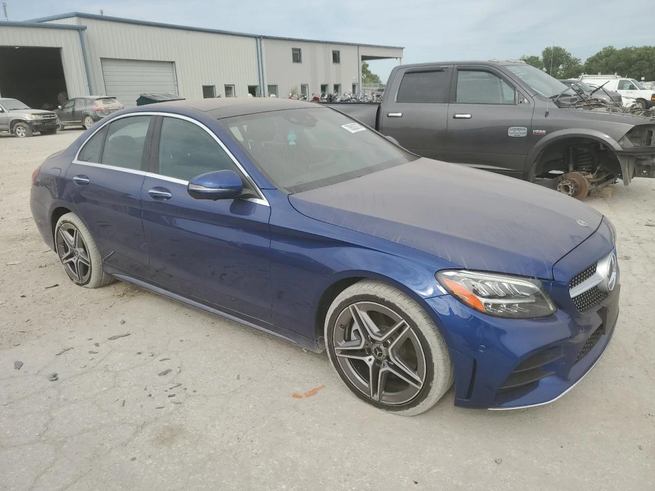 Mercedes-Benz C 300  - изображение 3
