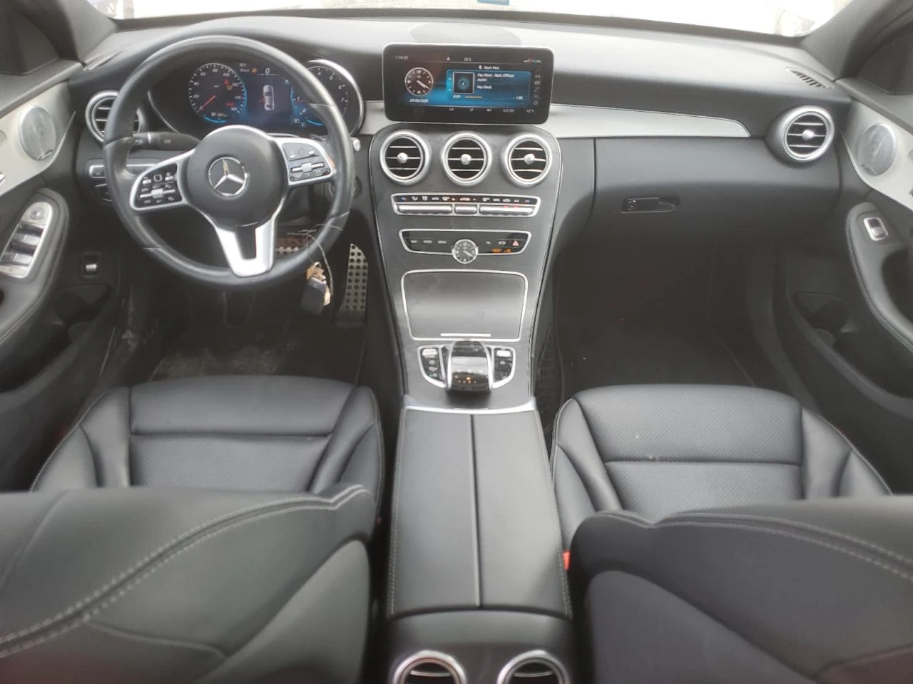 Mercedes-Benz C 300  - изображение 8