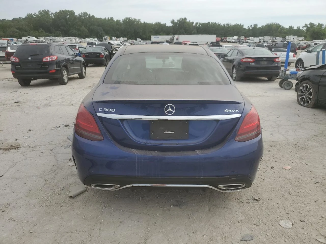 Mercedes-Benz C 300  - изображение 5