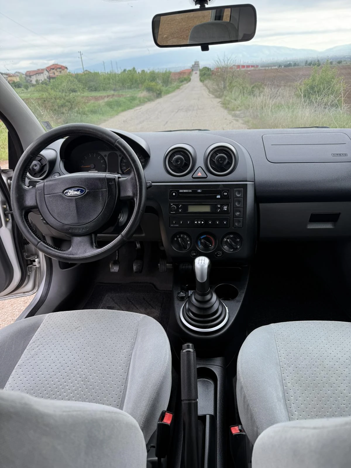 Ford Fiesta 1.4/80 - изображение 7