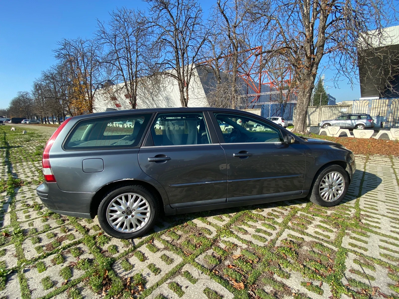 Volvo V50 2.0 D - изображение 3