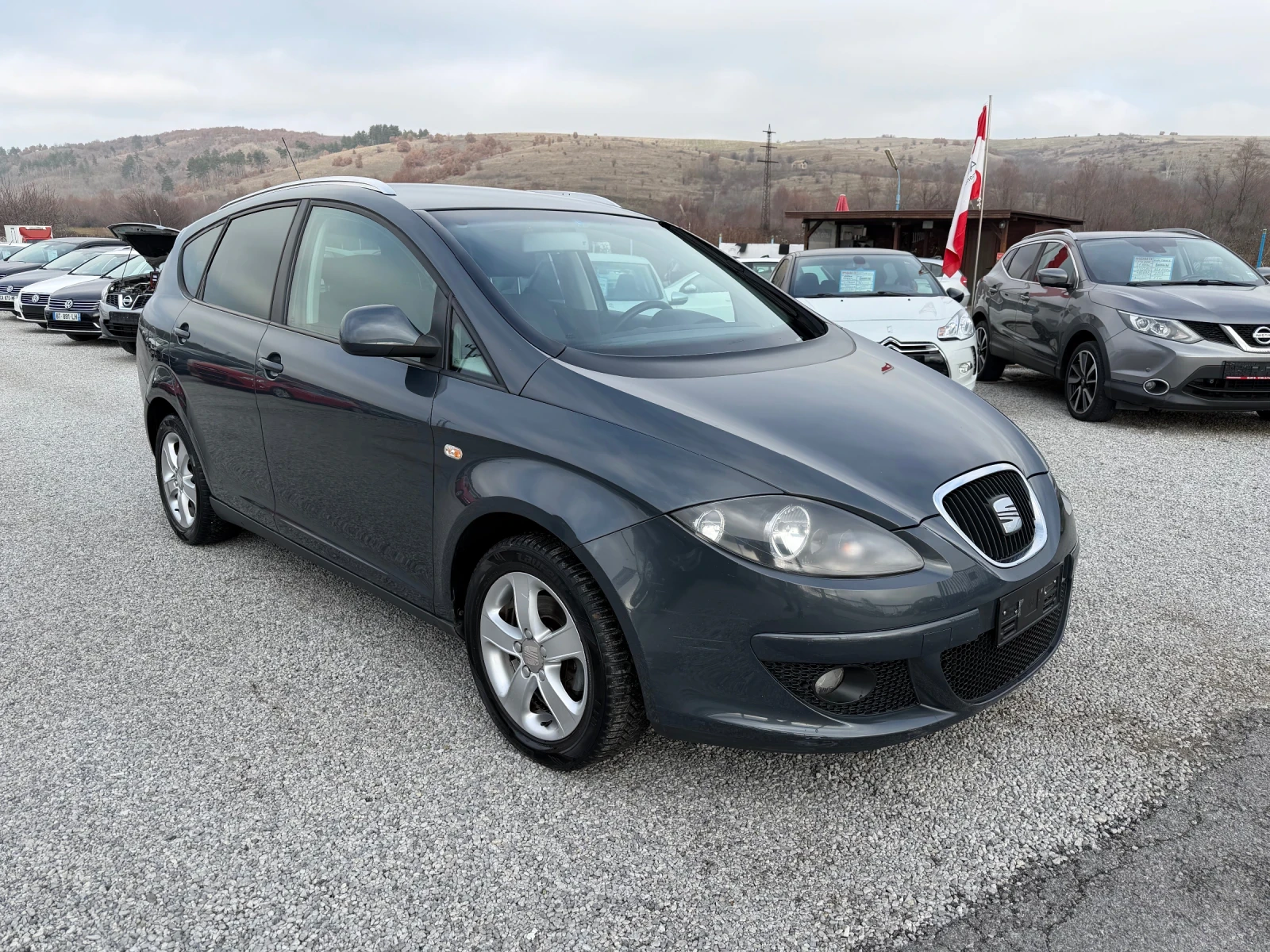 Seat Altea XL 1.9TDI 105k.c - изображение 3