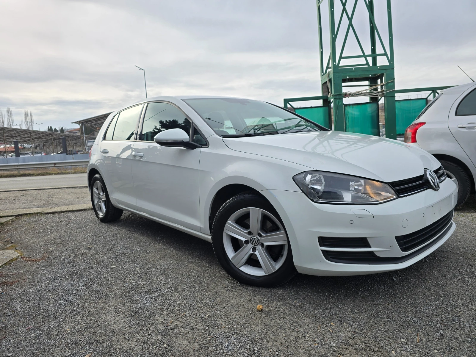 VW Golf 1.6TDi-Navi= Podgrev - изображение 2