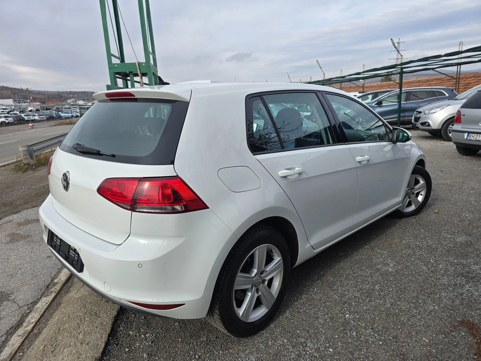 VW Golf 1.6TDi-Navi= Podgrev - изображение 3