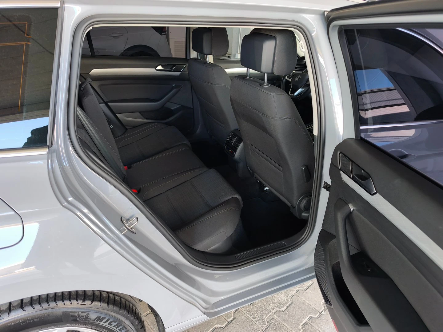 VW Passat Business 1.5 TSI OPF DSG | Mobile.bg � ����������� 8