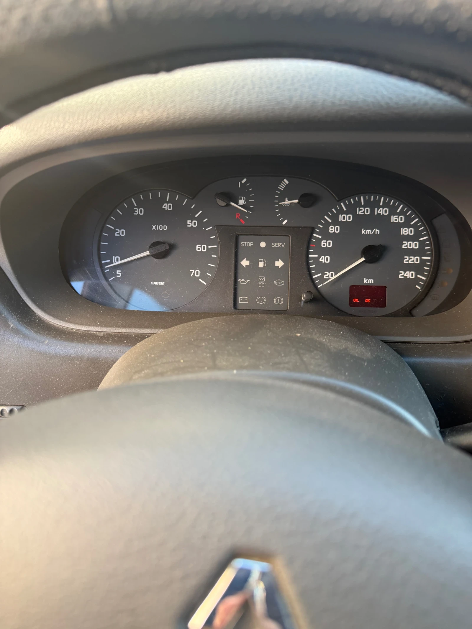 Renault Scenic Нова газова , снимка 10 - Автомобили и джипове - 53839631