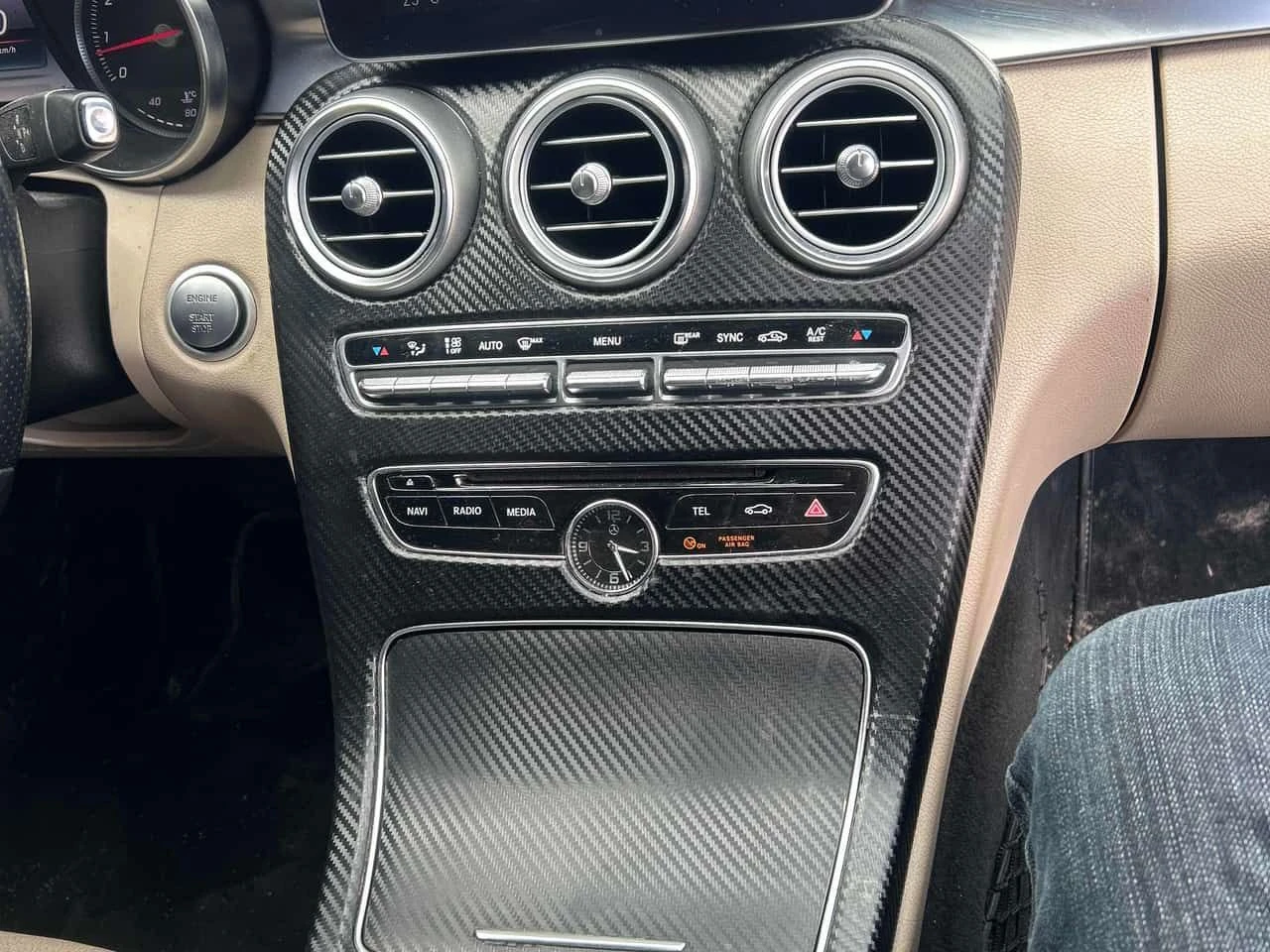 Mercedes-Benz C 400 4MATIC * AMG PACK* BURMASTER* ПОДГРЕВИ* , снимка 14 - Автомобили и джипове - 53841982