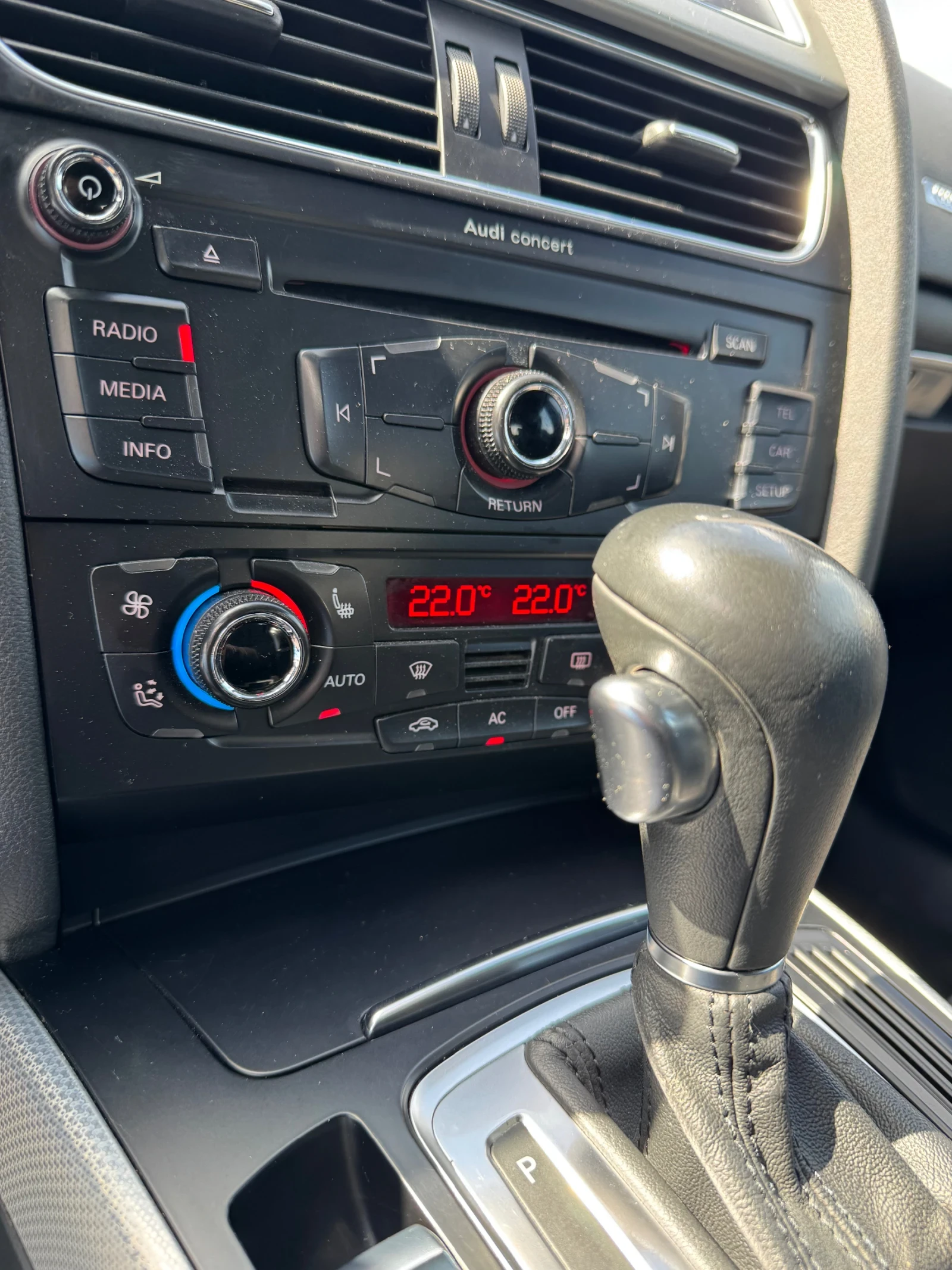 Audi A5 SportBack 2.0TFSI Автоматик 211кс Turbo, снимка 13 - Автомобили и джипове - 53988196