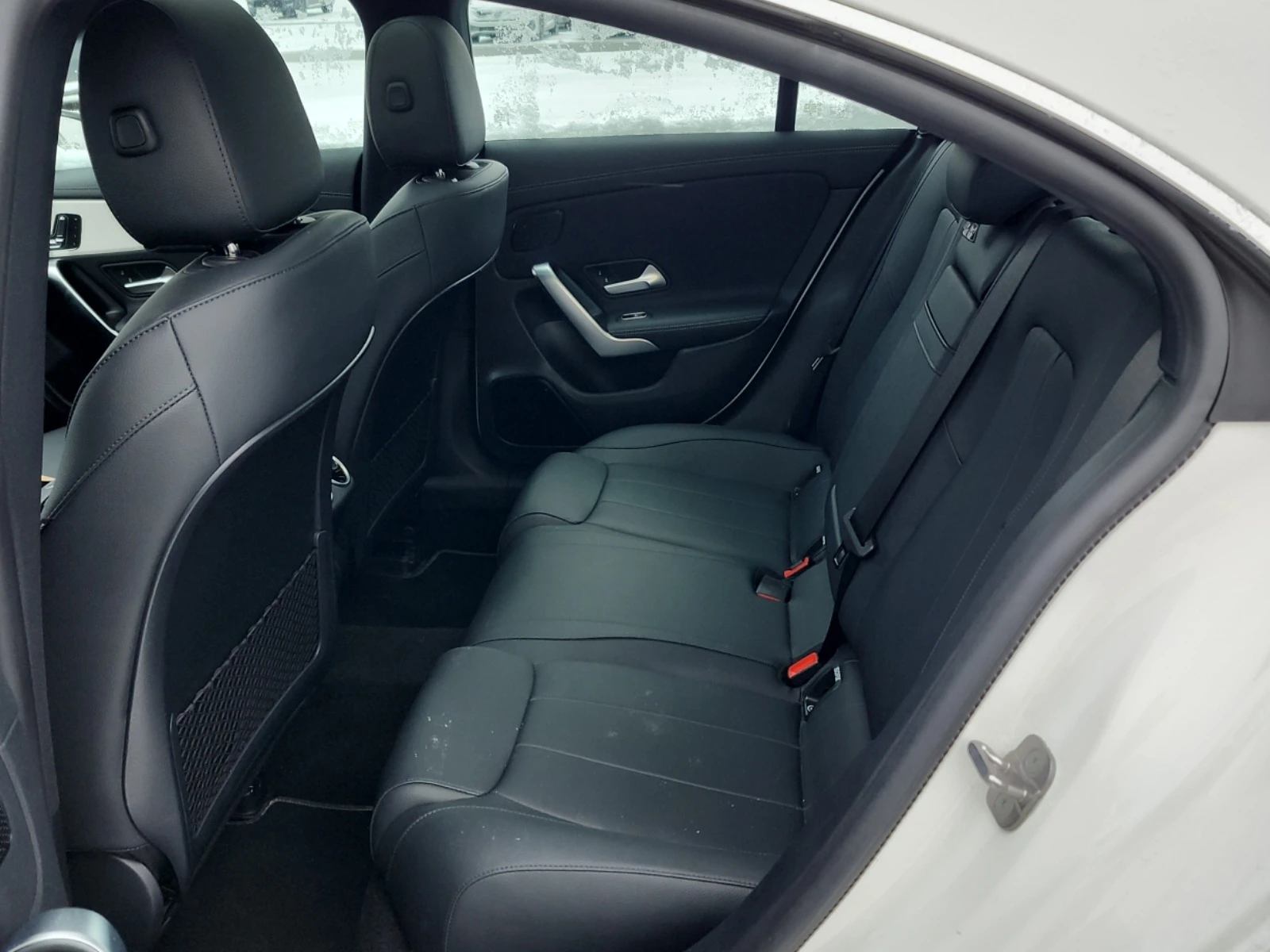 Mercedes-Benz CLA 250 * * CARFAX * * АВТО КРЕДИТ * * , снимка 8 - Автомобили и джипове - 54036556