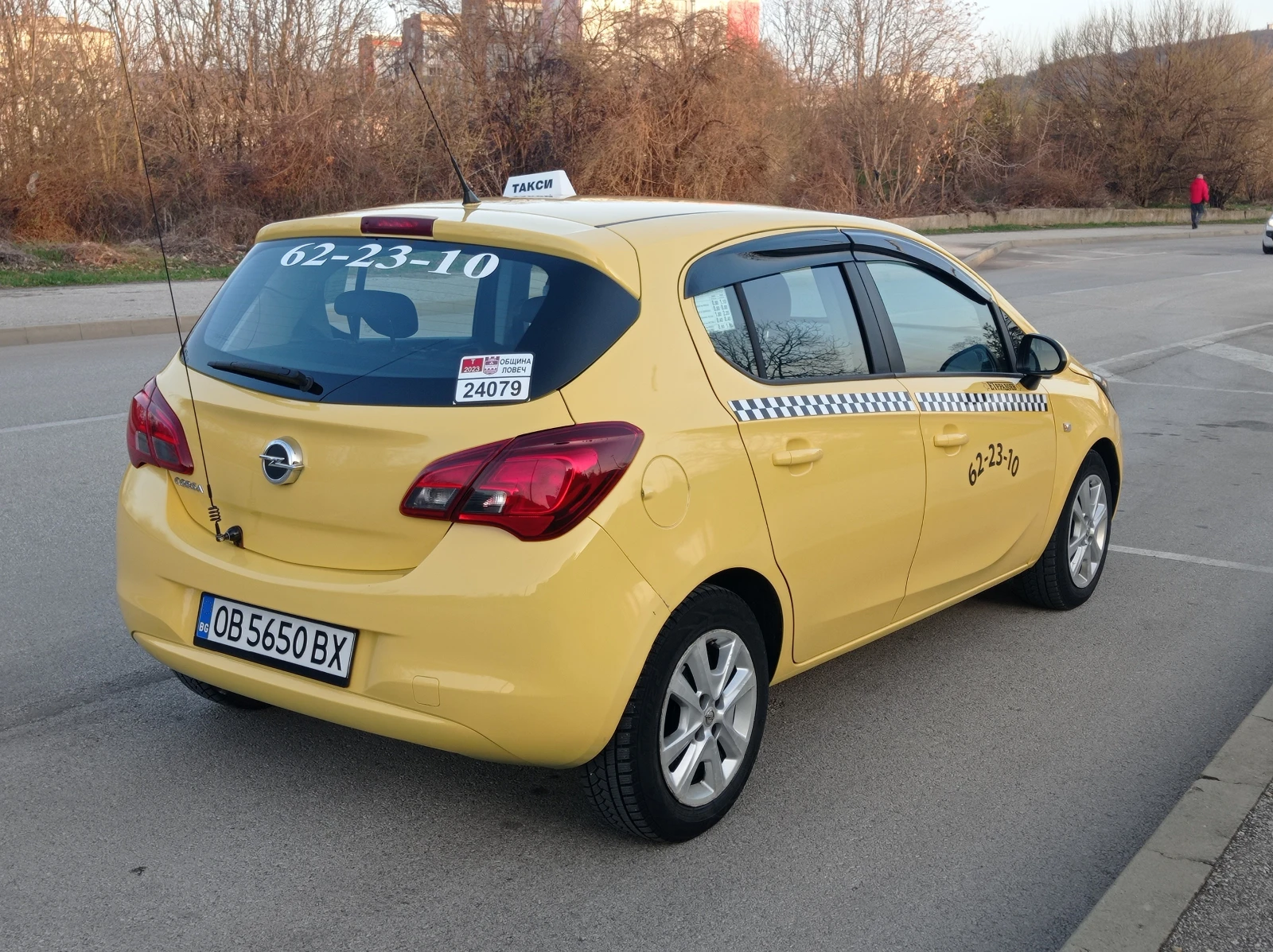 Opel Corsa Е.1.4/90кс Без Турбо* , снимка 8 - Автомобили и джипове - 54582119