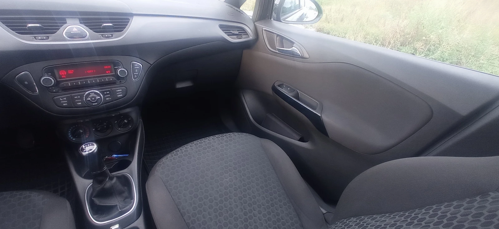 Opel Corsa Е.1.4/90кс Без Турбо* , снимка 15 - Автомобили и джипове - 54582119