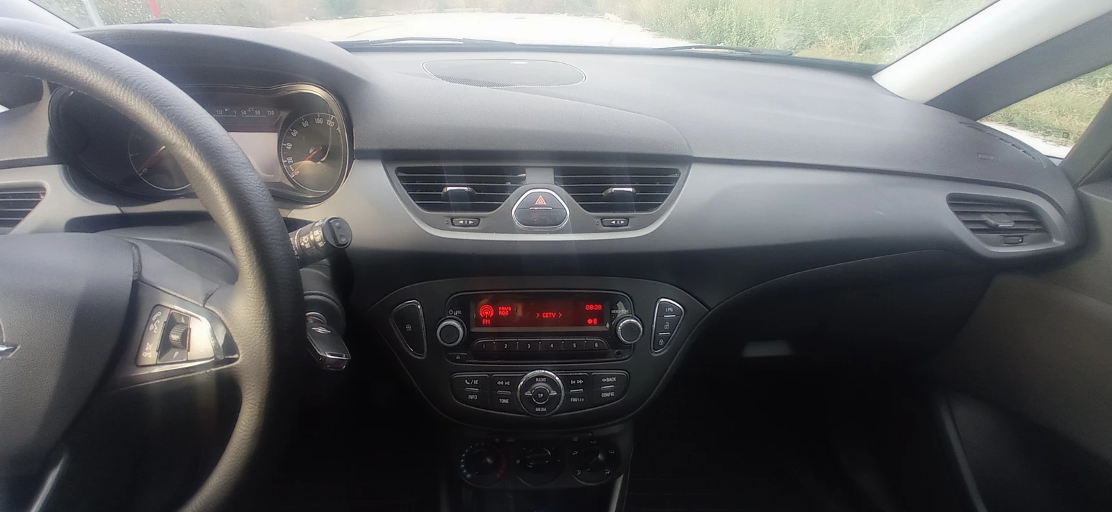 Opel Corsa Е.1.4/90кс Без Турбо* , снимка 13 - Автомобили и джипове - 54582119