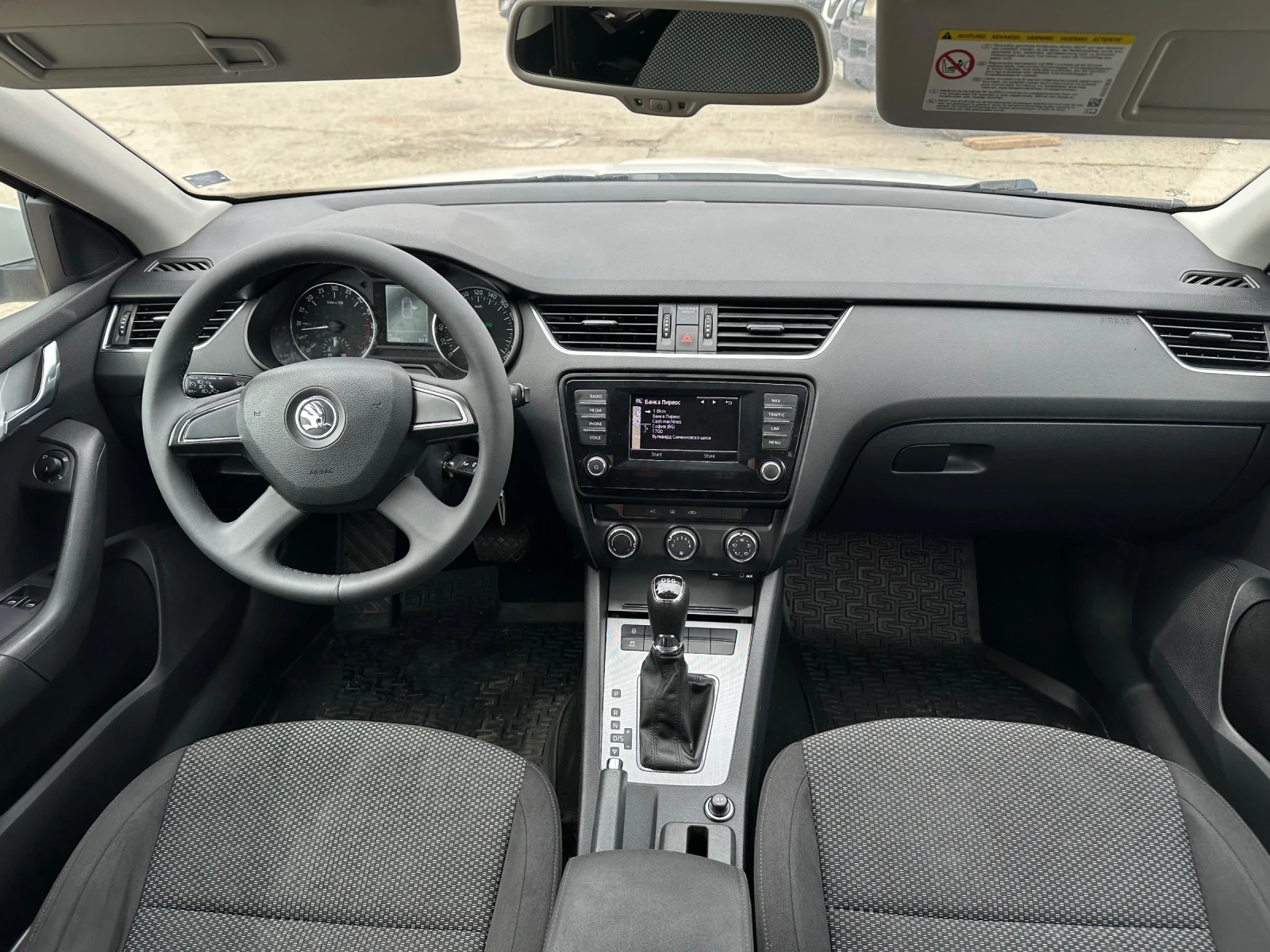 Skoda Octavia, снимка 15 - Автомобили и джипове - 54672468
