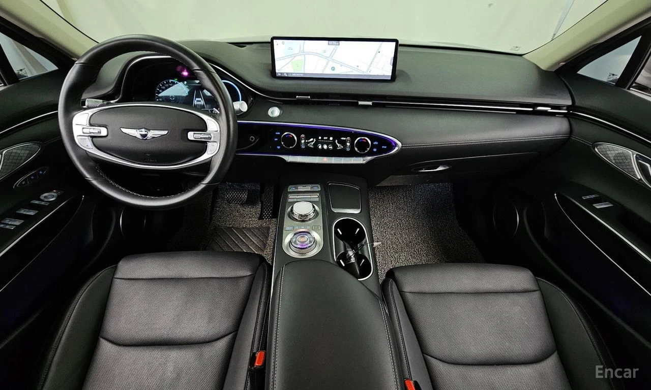 Genesis GV70 2.2 DIESEL* AWD* КОЖА* ПОДГР* ОБДУХ* 360* HUD* LIN, снимка 6 - Автомобили и джипове - 54666690