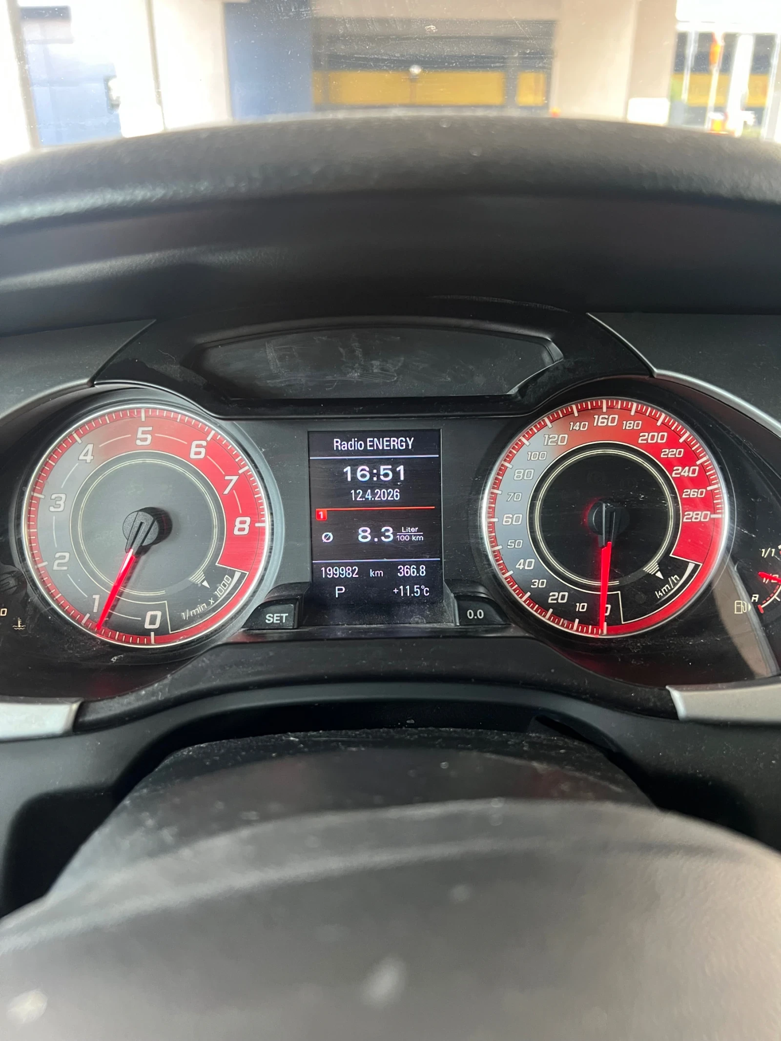 Audi A4, снимка 10 - Автомобили и джипове - 54837239