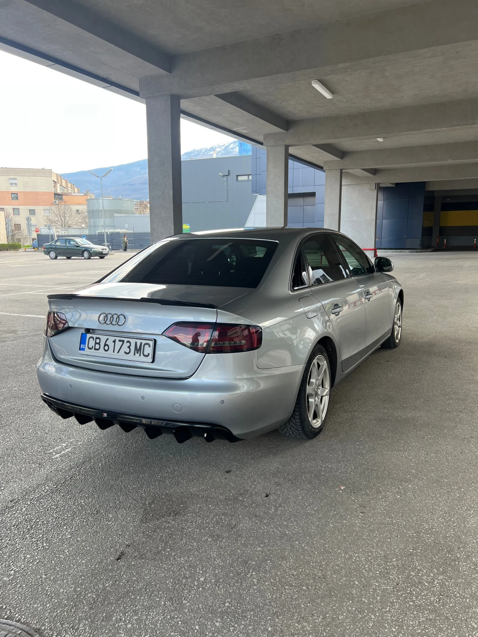 Audi A4, снимка 5 - Автомобили и джипове - 54837239