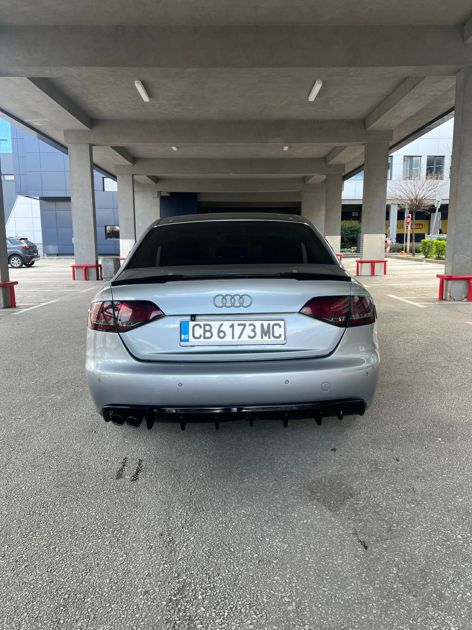 Audi A4, снимка 4 - Автомобили и джипове - 54837239