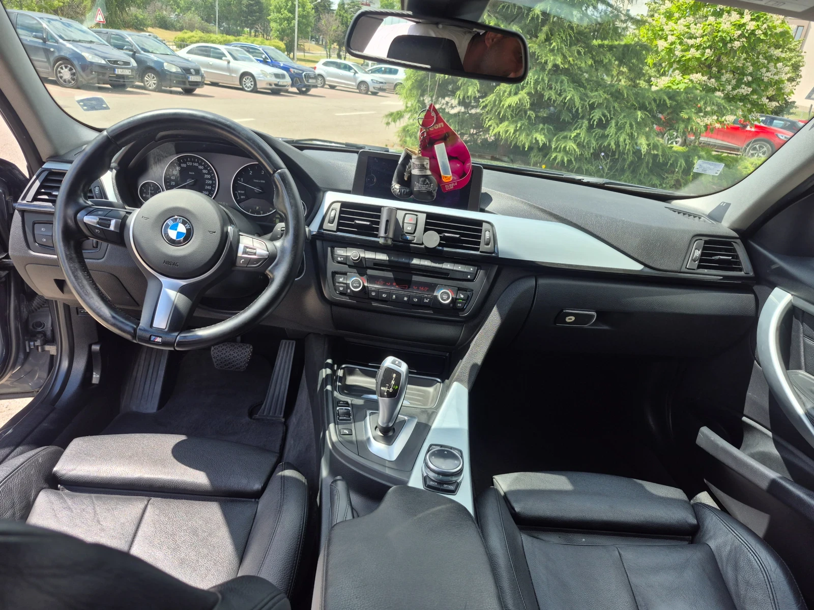 BMW 320, снимка 12 - Автомобили и джипове - 54973123