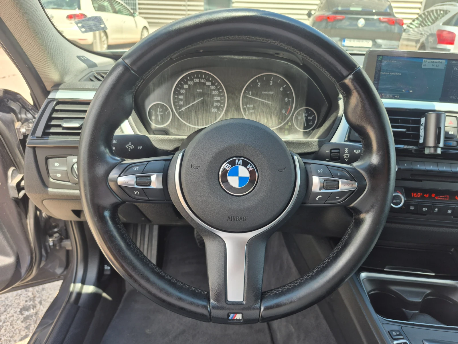 BMW 320, снимка 9 - Автомобили и джипове - 54973123