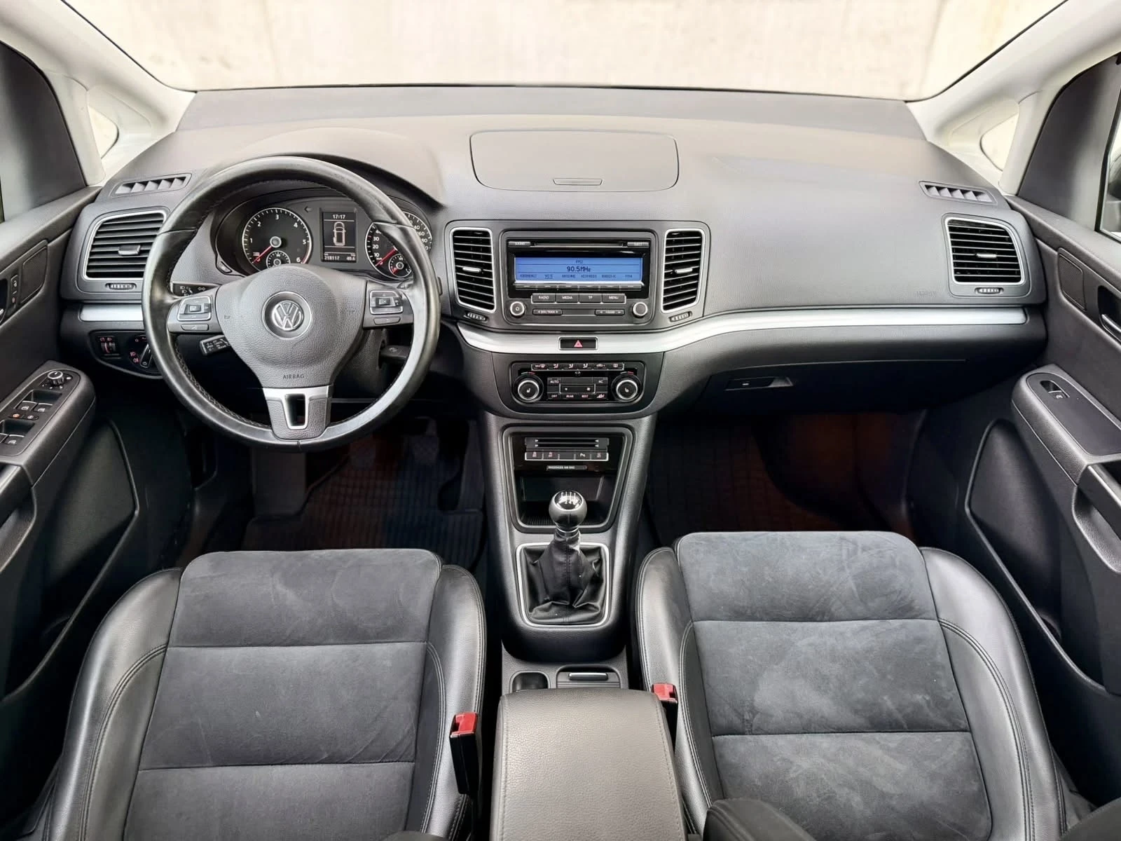 VW Sharan 2.0TDi 140�� * High-Line* * �������� �������*  | Mobile.bg � ����������� 10