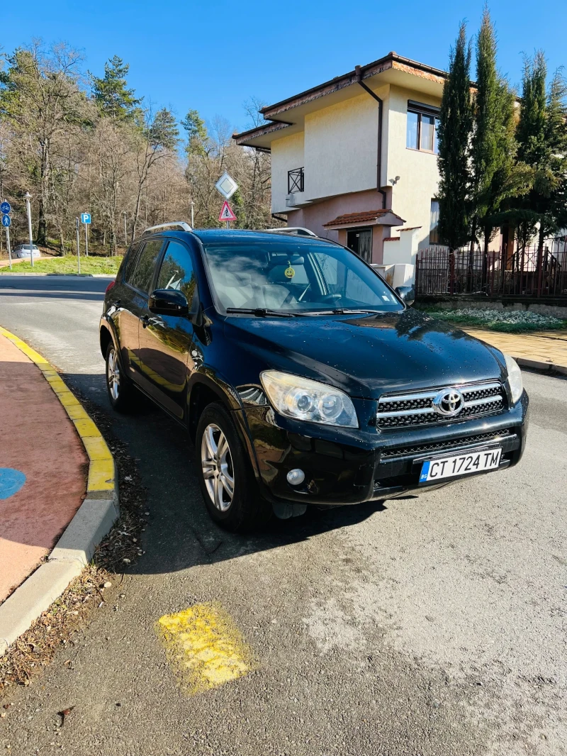 Toyota Rav4 2.2 4X4 6 скорости, снимка 9 - Автомобили и джипове - 48281669