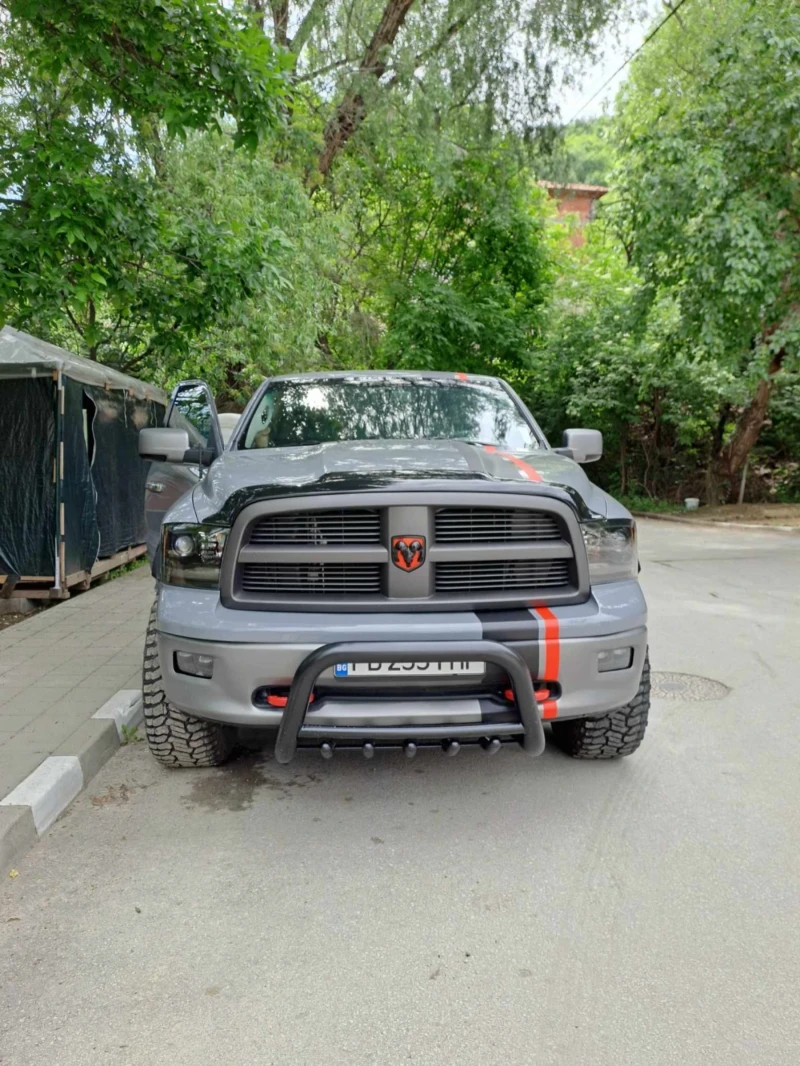 Dodge RAM 1500 5.7 HEMI, снимка 4 - Автомобили и джипове - 48518223