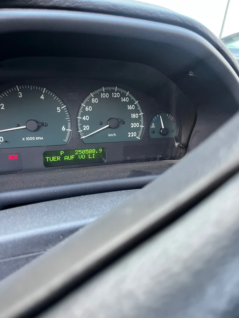 Land Rover Range rover 4, 6HSE, снимка 7 - Автомобили и джипове - 50673686