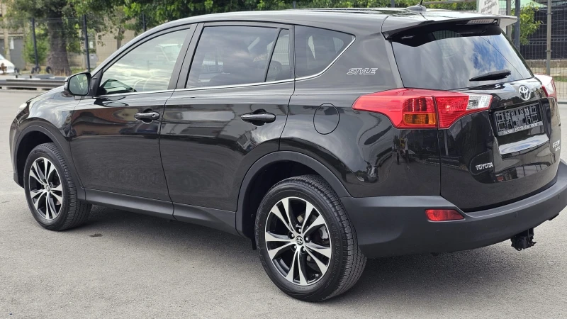 Toyota Rav4 2.0Valvematic 4x4 CH-СЕРВИЗНА ИСТ.-ТОП СЪСТ-ЛИЗИНГ, снимка 4 - Автомобили и джипове - 51246339