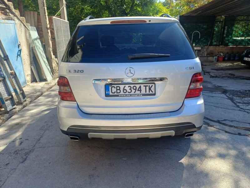Mercedes-Benz ML 320 4 matic, снимка 5 - Автомобили и джипове - 51842217