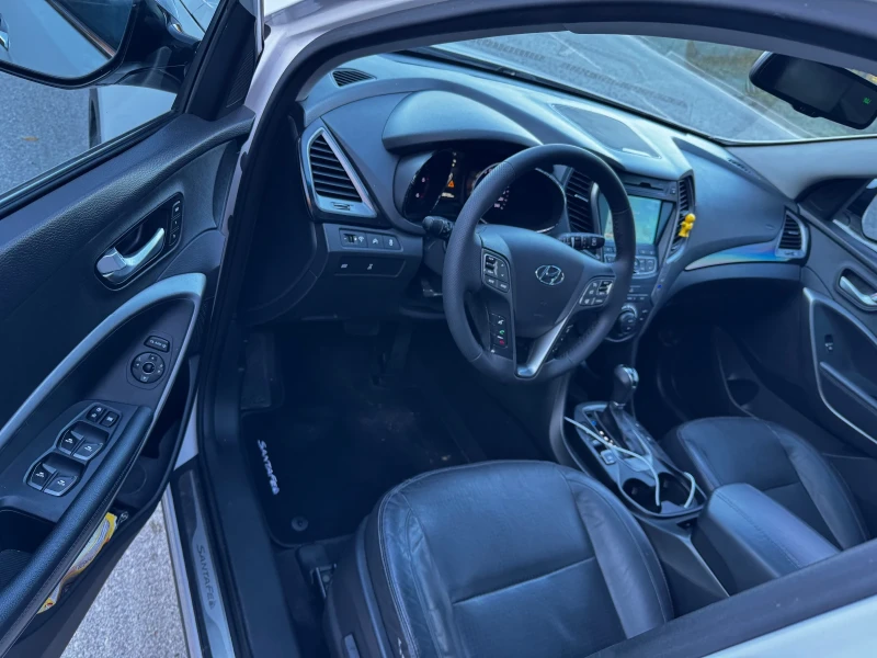Hyundai Santa fe 2.2CRDI-Keyless-4WD-Панорама, снимка 10 - Автомобили и джипове - 51938682