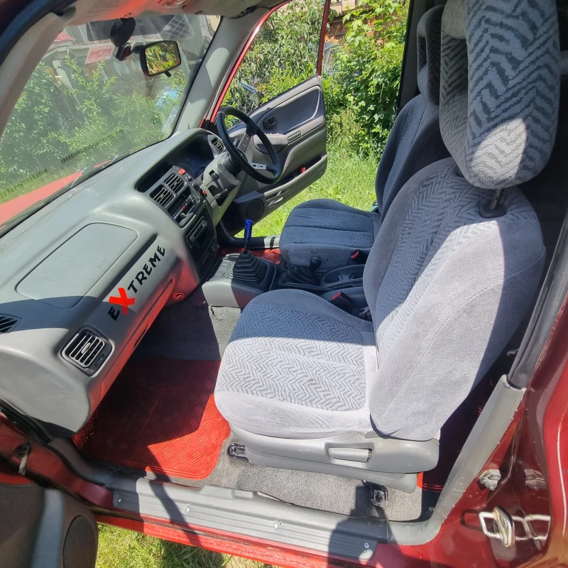 Suzuki Grand vitara, снимка 5 - Автомобили и джипове - 52381981