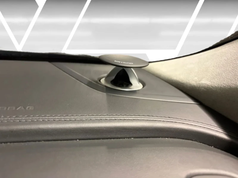 Audi RSQ8 ОЧАКВАН ВНОС Audi RSQ8 CERAMIC* NIGHT* B&O* , снимка 9 - Автомобили и джипове - 53473864