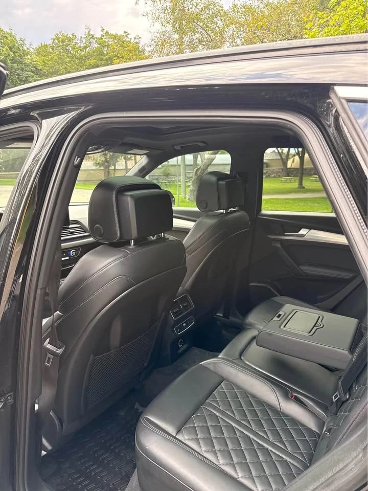 Audi SQ5 Technik, КРАЙНА ЦЕНА ДО БЪЛГАРИЯ, снимка 10 - Автомобили и джипове - 56636735