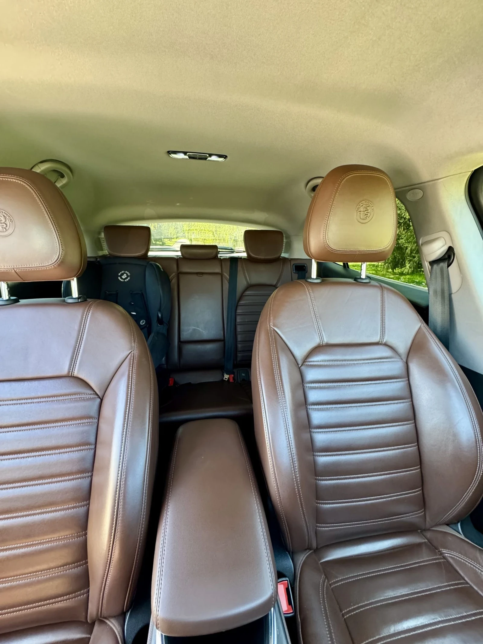 Alfa Romeo Stelvio 2.2D 209hp Q4 Ti 2021, снимка 14 - Автомобили и джипове - 54279560