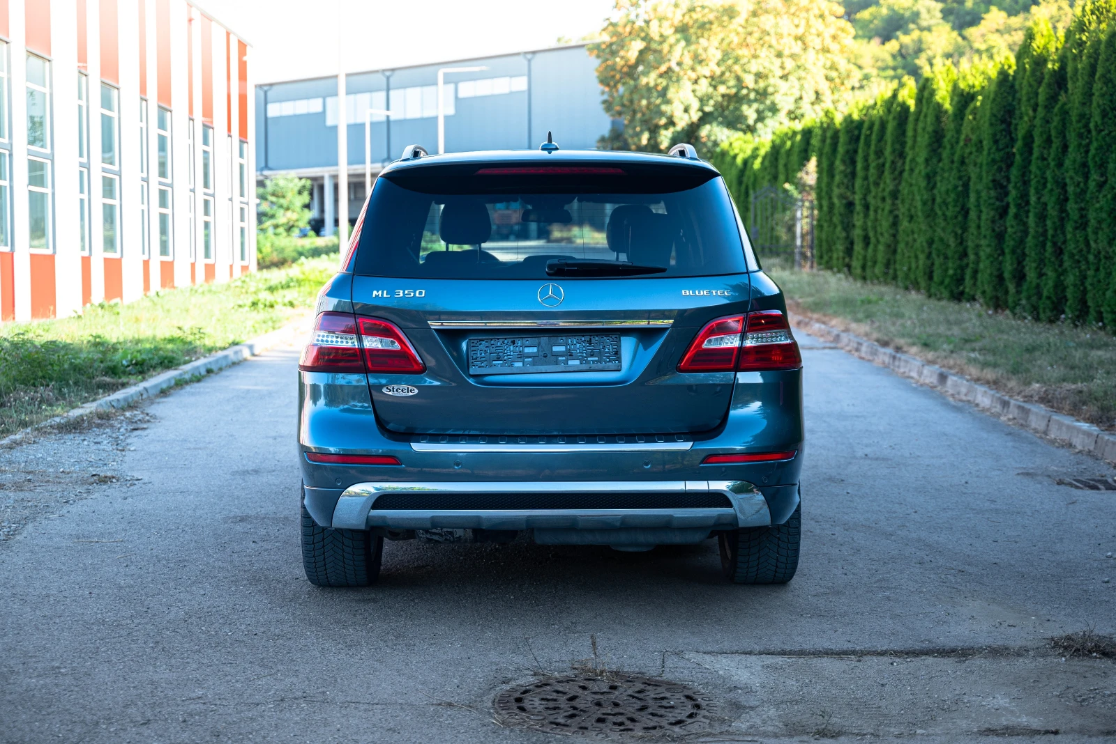 Mercedes-Benz ML 350 AMG LINE   PANORAMA   KEYLESS GO   ДИЛЪРСКА ИСТОРИ, снимка 6 - Автомобили и джипове - 54360007