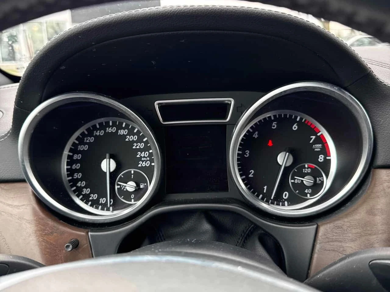 Mercedes-Benz GL 450 ПОДГРЕВИ * ПАНО * KEYLESS * CARFAX, снимка 8 - Автомобили и джипове - 54568827