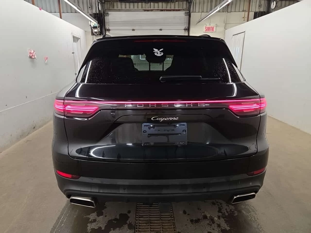 Porsche Cayenne * AWD * CARFAX * ЦЕНА ДО БГ, снимка 4 - Автомобили и джипове - 55468494