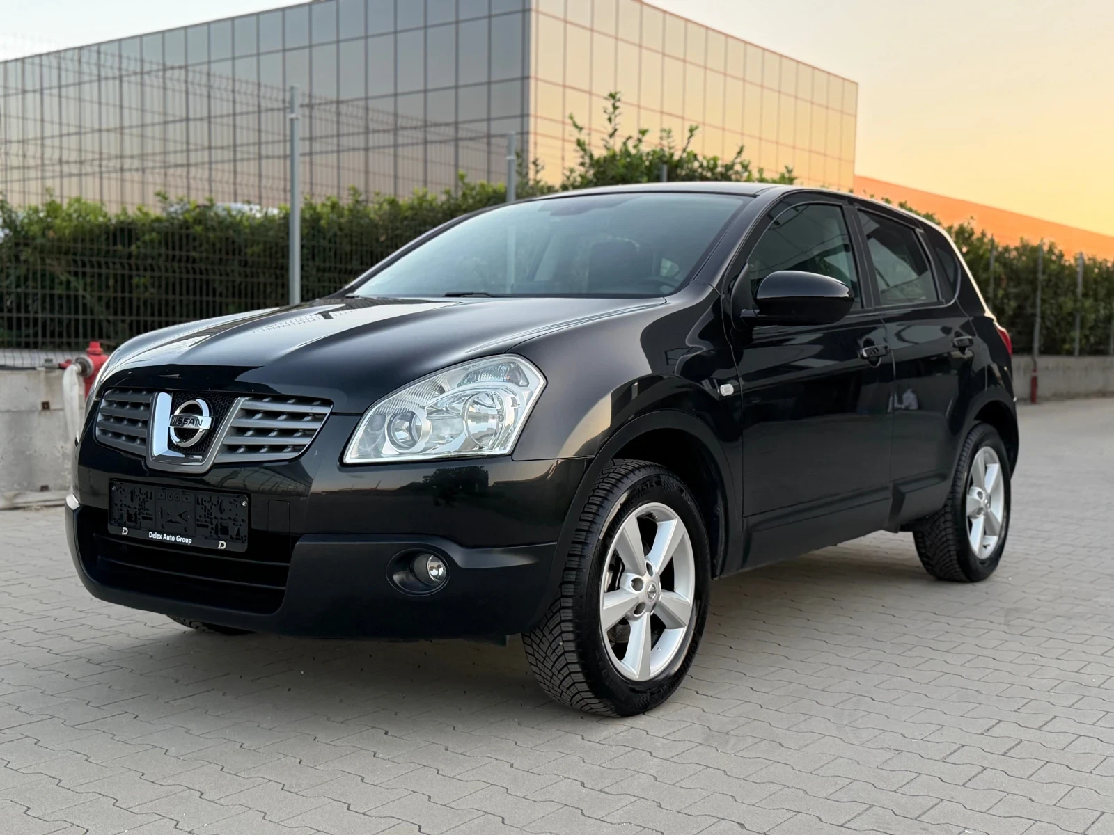 Nissan Qashqai 1.6i Италия* Acenta* Навигация* Камера* Климатрони, снимка 4 - Автомобили и джипове - 55694255