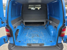 VW Transporter 2.5 TDI 131 К.С. ДЪЛГА БАЗА / 6 МЕСТА / КЛИМАТИК, снимка 16